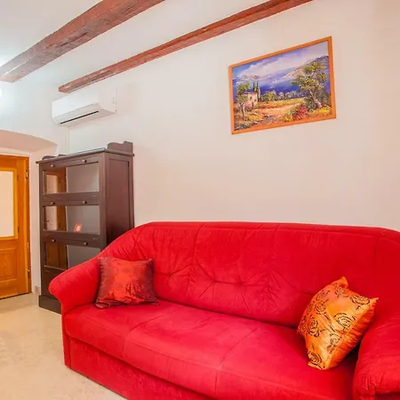 Rialto With Private Parking * Cres