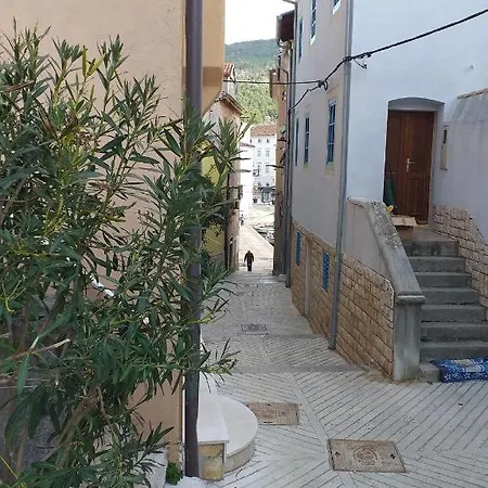 Rialto With Private Parking Διαμέρισμα Cres