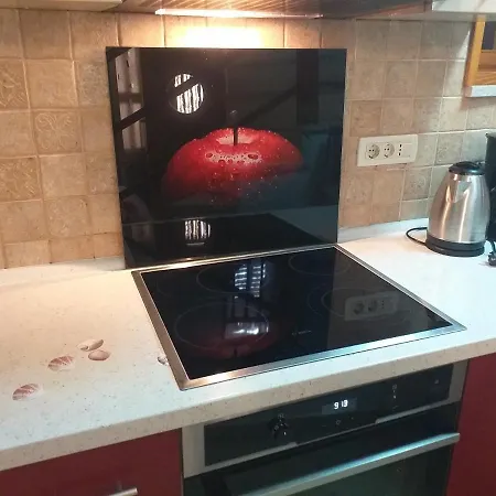 Rialto With Private Parking Cres