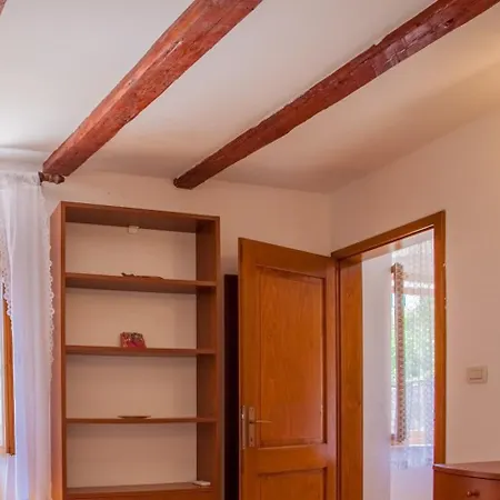 Rialto With Private Parking * Cres