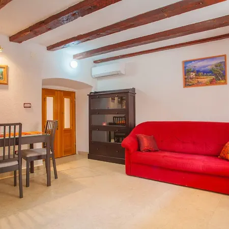 Rialto With Private Parking * Cres